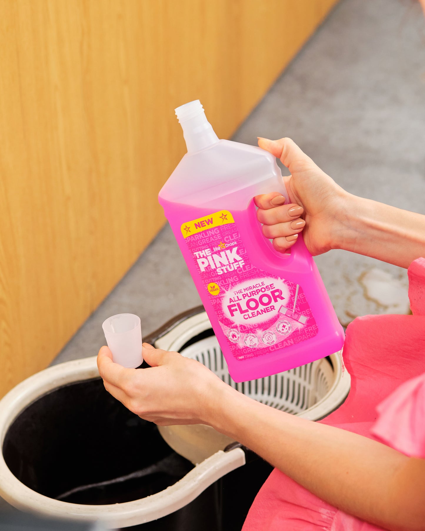 The Pink Stuff, Miracle All-Purpose Liquid Floor Cleaner, 33.8 fl. oz.