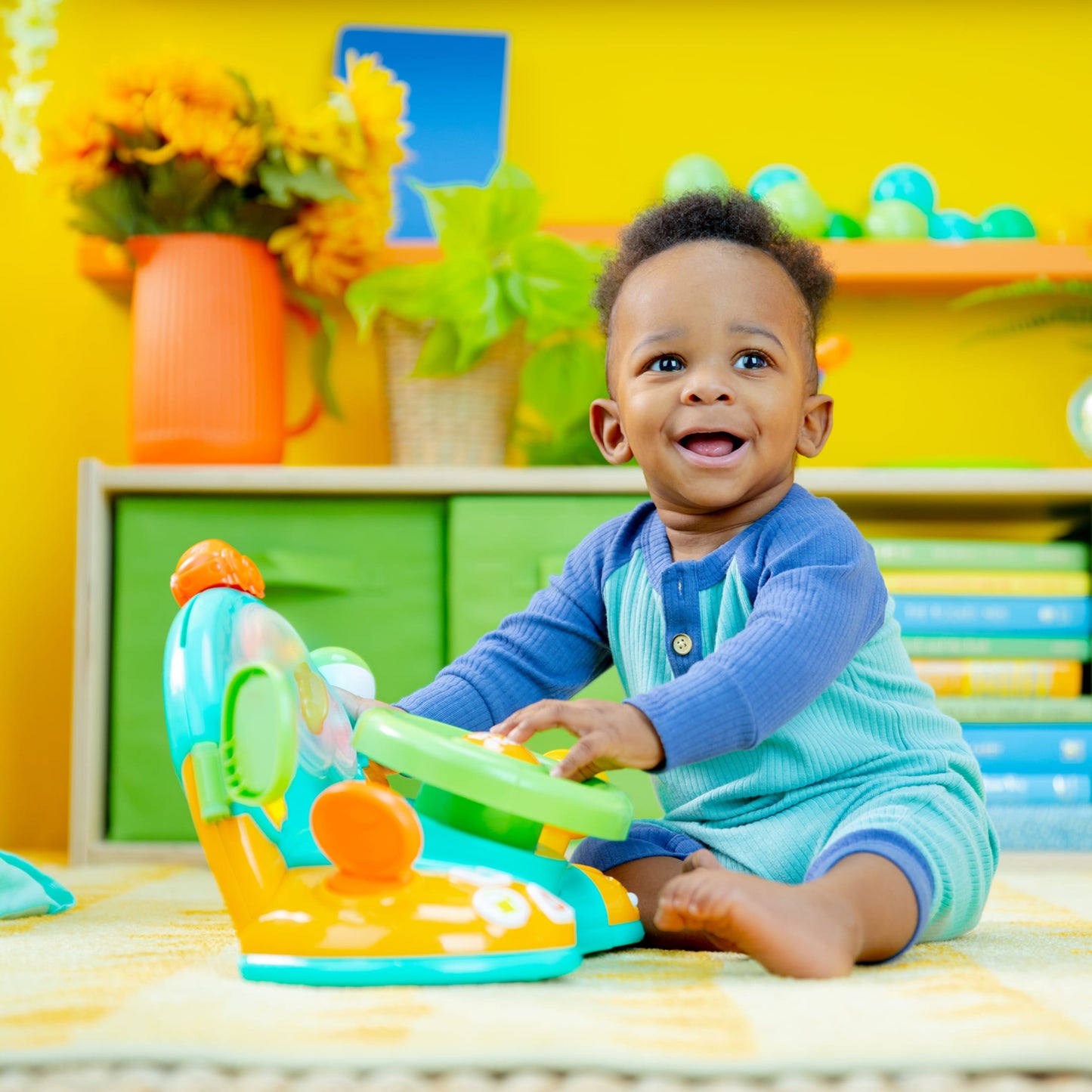 Bright Starts Lights & Colors Driver Electronic Learning Toy with Melodies, Ages 6 Months +